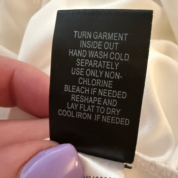 NWT Torrid Elegant White Lace Midi Off-Shoulder Dress size 2 - Picture 9 of 9